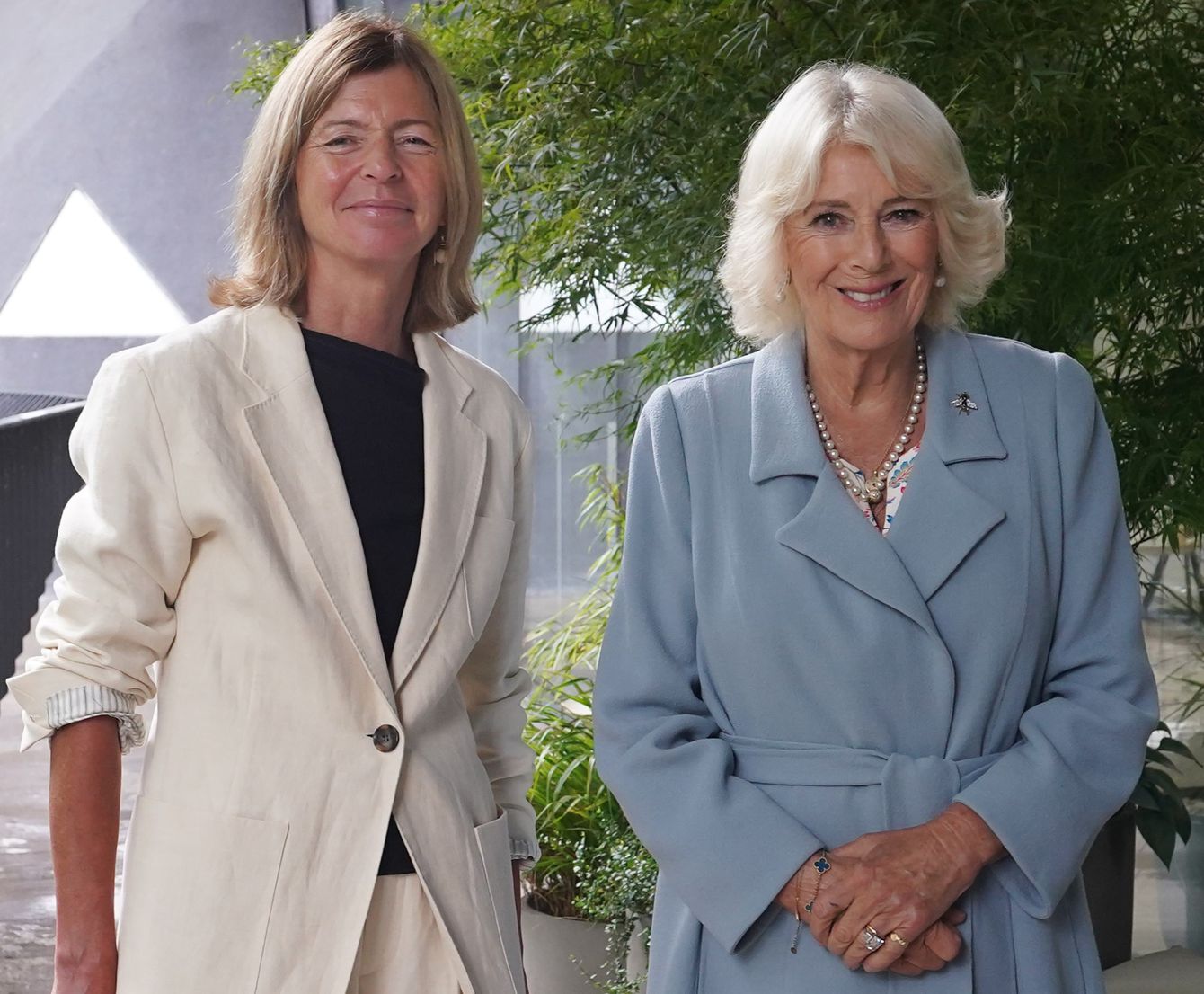 Dame Laura Lee DBE and HM The Queen