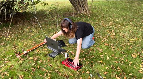 Helen Wilson using bio-electricity of plants in chemo drugs to create music